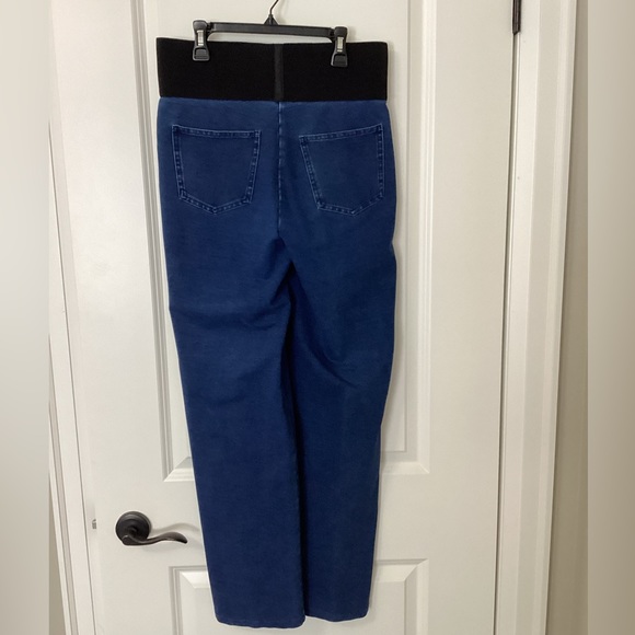 Nygard Slims by Peter Nygard (Straight Leg) - Picture 2 of 4